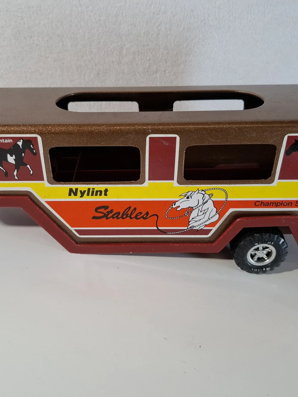 Nylint Vintage 90s Metal Red Kids Stable Trailer Toy